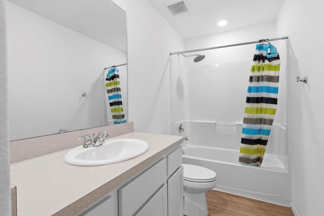 8631 Bar Harbor Drive, Baytown, TX 77521