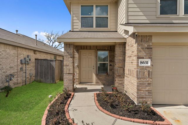 8631 Bar Harbor Drive, Baytown, TX 77521