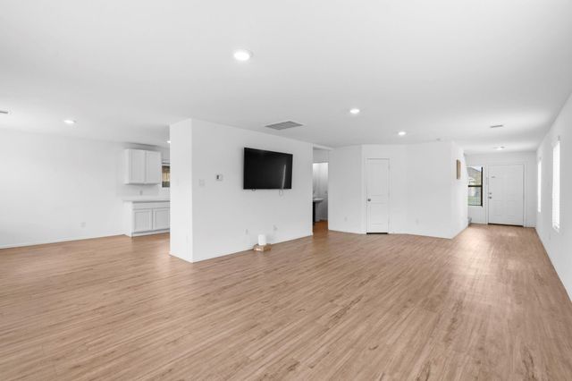 8631 Bar Harbor Drive, Baytown, TX 77521