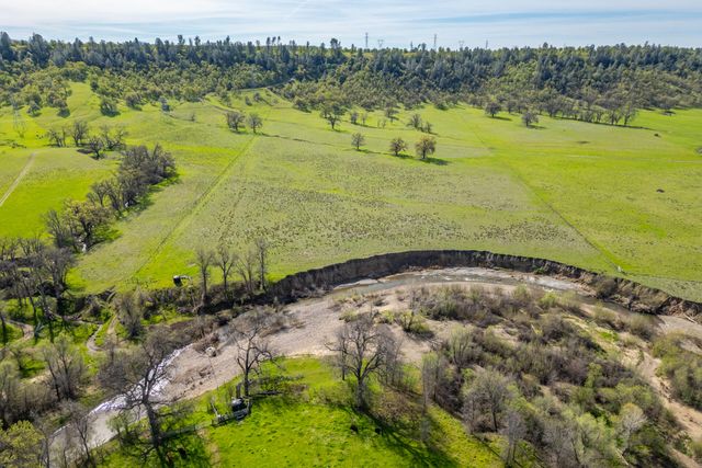 11847 Oak Run Road, Oak Run, CA 96069