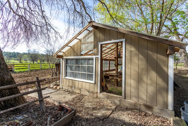 11847 Oak Run Road, Oak Run, CA 96069