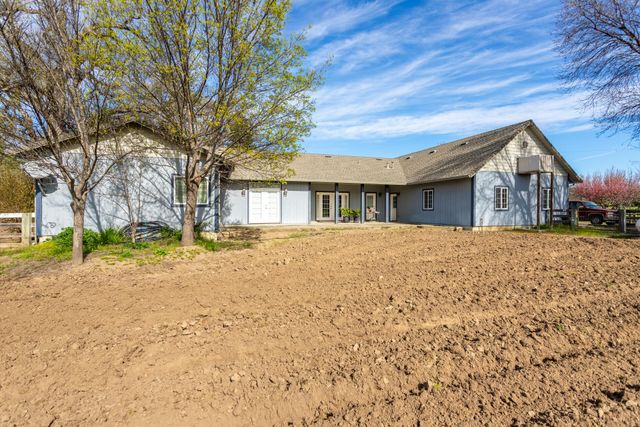 11847 Oak Run Road, Oak Run, CA 96069