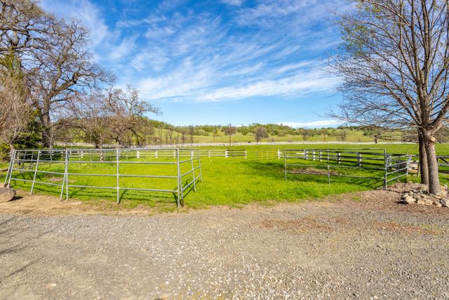 11847 Oak Run Road, Oak Run, CA 96069