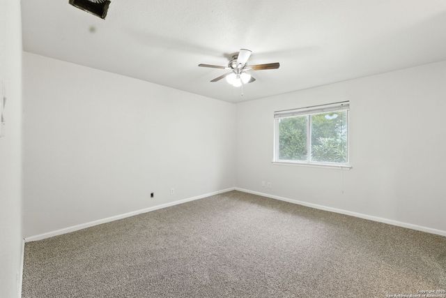 100 Lorenz Rd Apt 1502, San Antonio, TX 78209