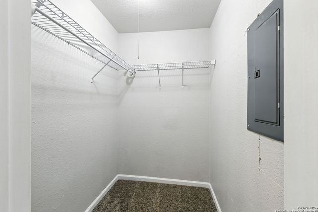 100 Lorenz Rd Apt 1502, San Antonio, TX 78209