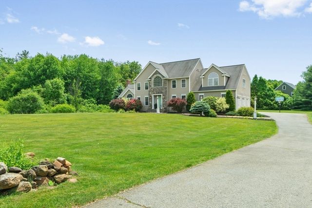 307 Chestnut Street, Hudson, MA 01749