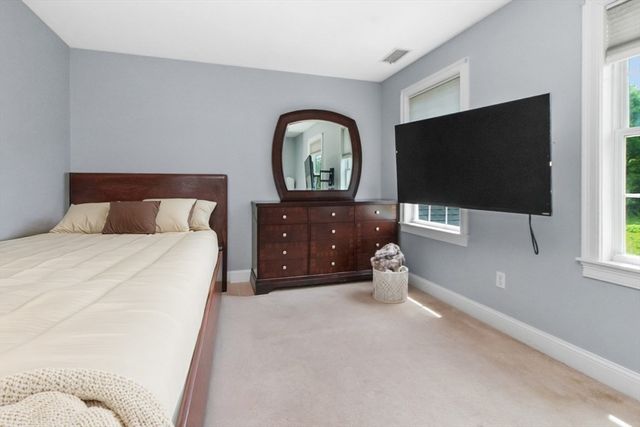 307 Chestnut Street, Hudson, MA 01749