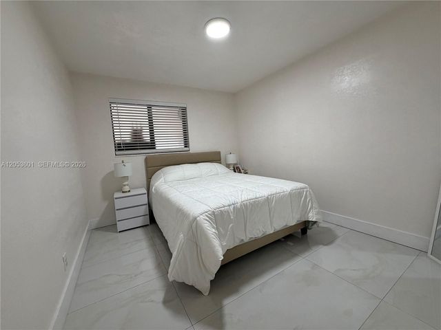 4700 NW 1st Court, Plantation, FL 33317