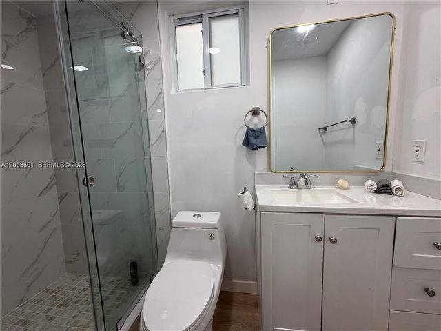 4700 NW 1st Court, Plantation, FL 33317
