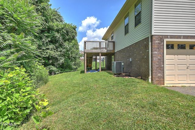 26 Heros Way, Jonesborough, TN 37659