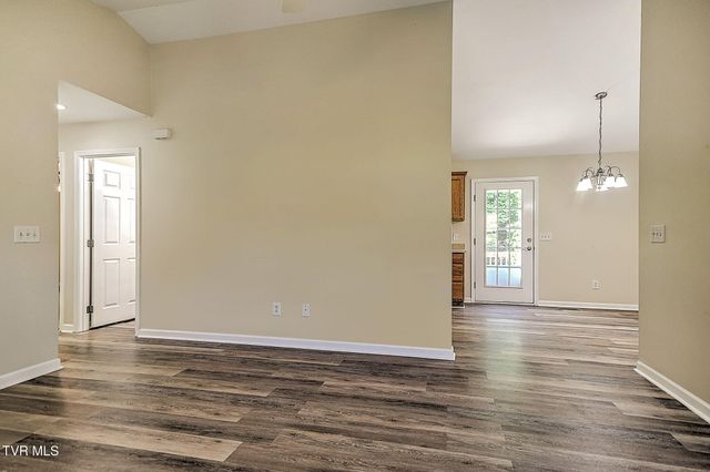 26 Heros Way, Jonesborough, TN 37659