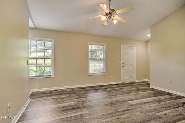 26 Heros Way, Jonesborough, TN 37659