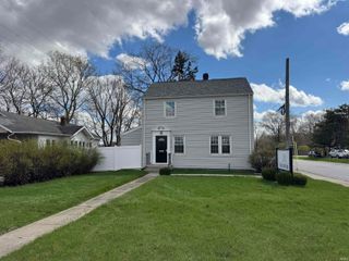2827 Lincolnway Street, Mishawaka, IN 46544