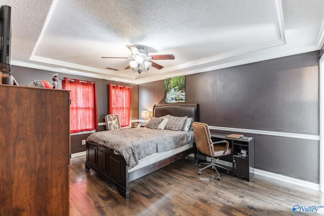 1412 Lake Crest Drive, Decatur, AL 35603