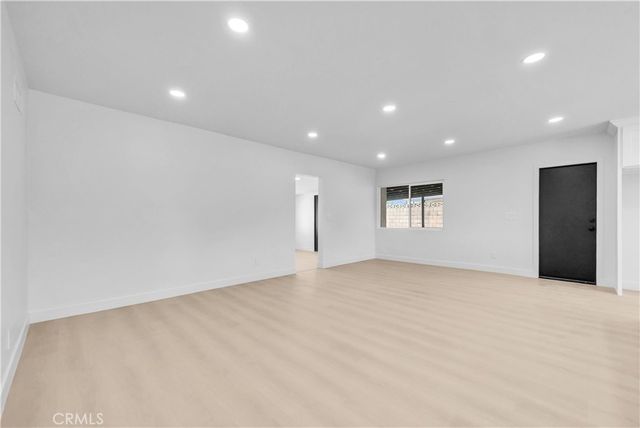 9900 Niagara, Fontana, CA 92335