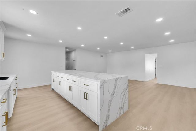 9900 Niagara, Fontana, CA 92335