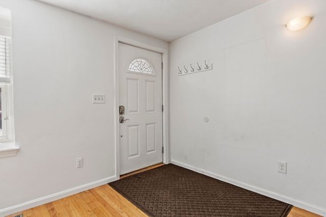 111 Brigham St 11B, Hudson, MA 01749