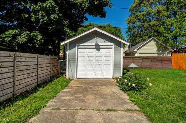 4910 N Kenwood Avenue, Indianapolis, IN 46208