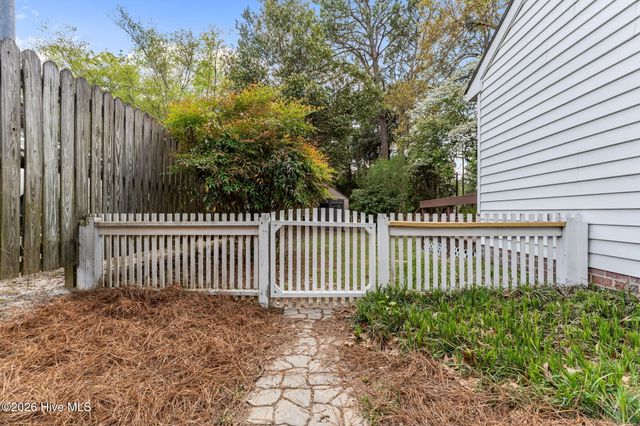735 N Bennett Street Unit C, Southern Pines, NC 28387