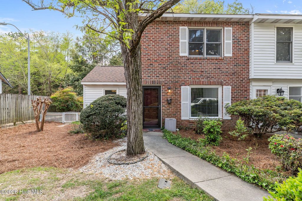 735 N Bennett Street Unit C, Southern Pines, NC 28387