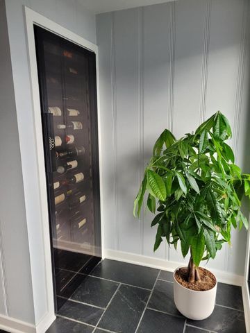 859 Balboa Avenue, Pacific Grove, CA 93950