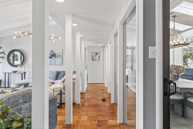 859 Balboa Avenue, Pacific Grove, CA 93950