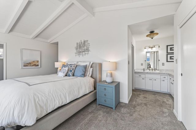 859 Balboa Avenue, Pacific Grove, CA 93950