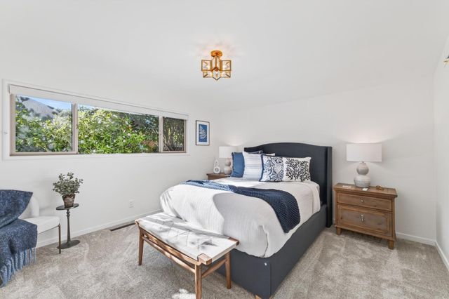 859 Balboa Avenue, Pacific Grove, CA 93950