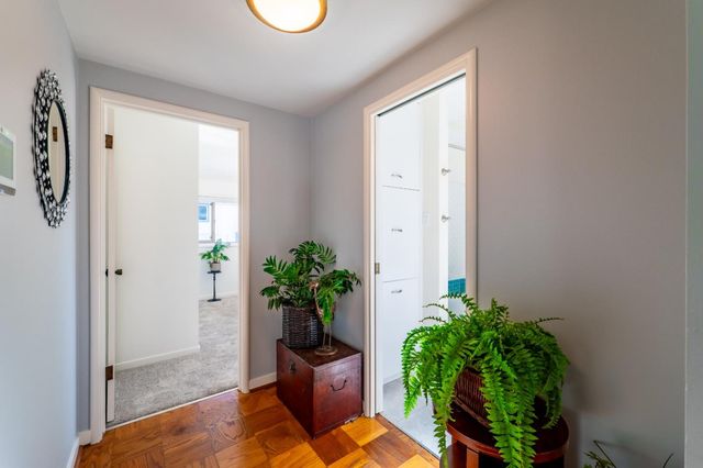 859 Balboa Avenue, Pacific Grove, CA 93950