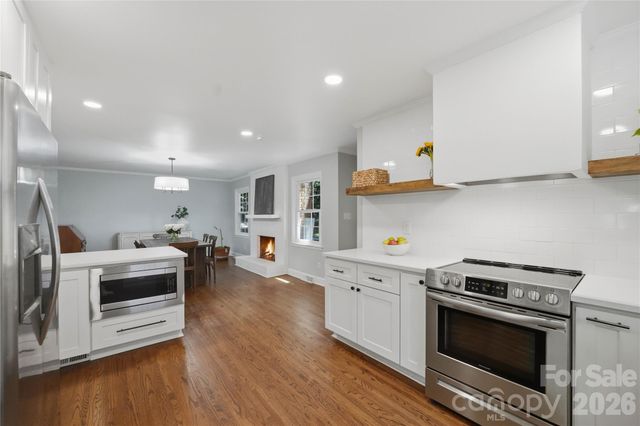 1061 Eaglewood Avenue, Charlotte, NC 28212