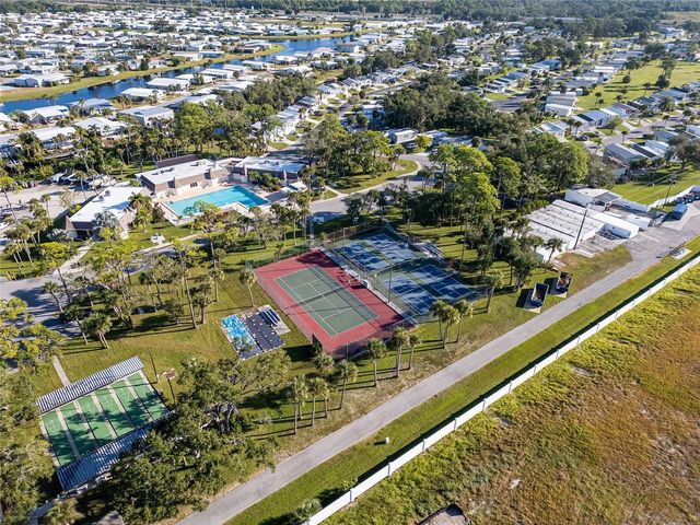 204 CROWN POINT DRIVE, Nokomis, FL 34275