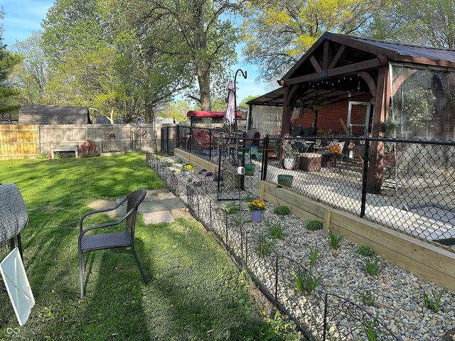 5808 E County Road 150 N, Avon, IN 46123