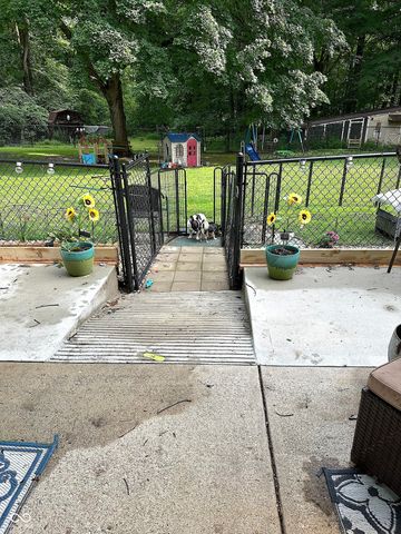 5808 E County Road 150 N, Avon, IN 46123