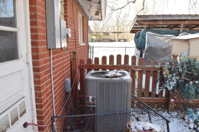 5808 E County Road 150 N, Avon, IN 46123