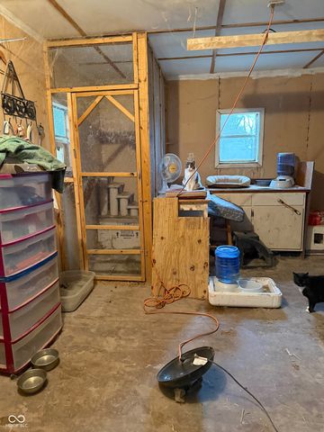 5808 E County Road 150 N, Avon, IN 46123