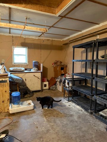 5808 E County Road 150 N, Avon, IN 46123