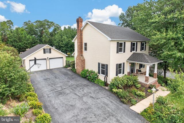 612 NISSLEY DR, Middletown, PA 17057