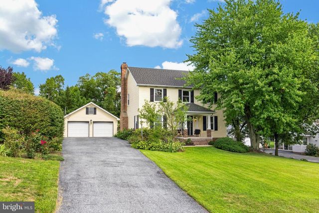 612 NISSLEY DR, Middletown, PA 17057
