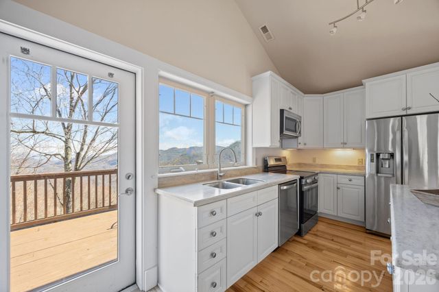 5 Lila Lane B, Clyde, NC 28721