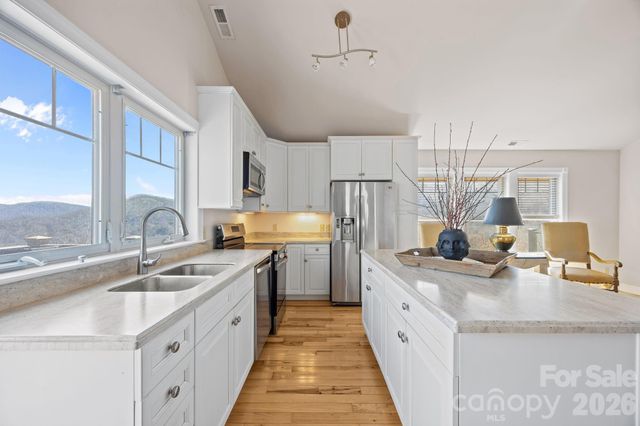 5 Lila Lane B, Clyde, NC 28721