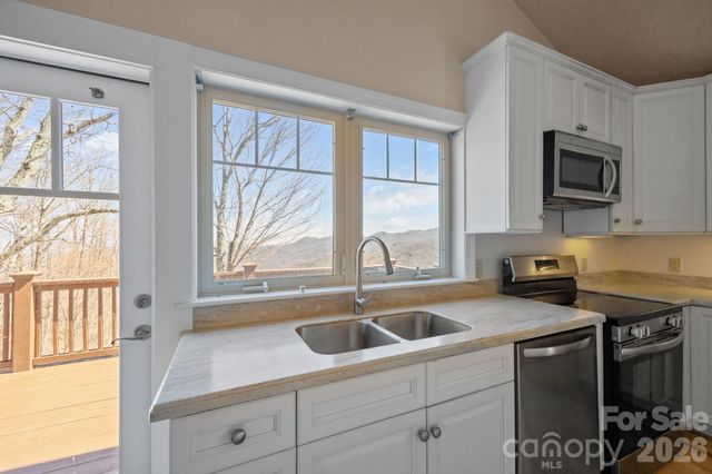 5 Lila Lane B, Clyde, NC 28721