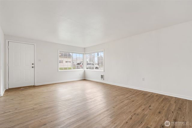 107 N 2nd, Pe Ell, WA 98572