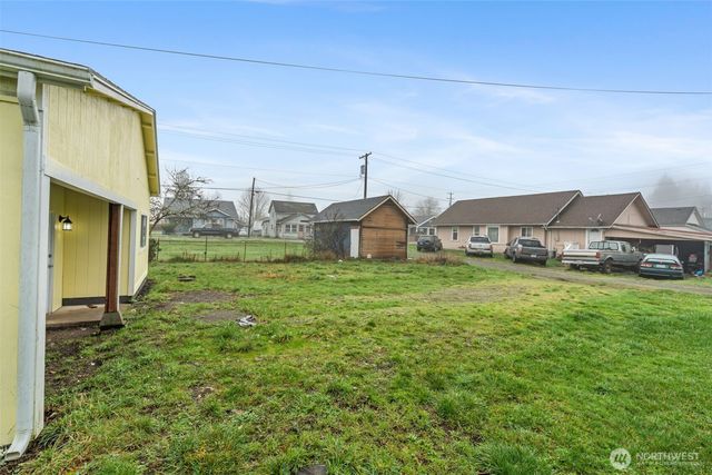 107 N 2nd, Pe Ell, WA 98572