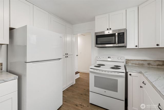 107 N 2nd, Pe Ell, WA 98572