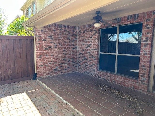 28 Emerald Pond Drive, Frisco, TX 75034