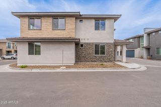 2121 W Sonoran Desert Drive 70, Phoenix, AZ 85085