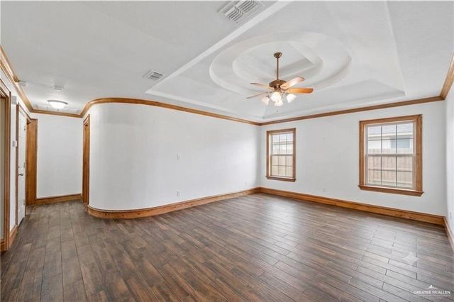 315 N Los Cerritos Circle, Edinburg, TX 78541