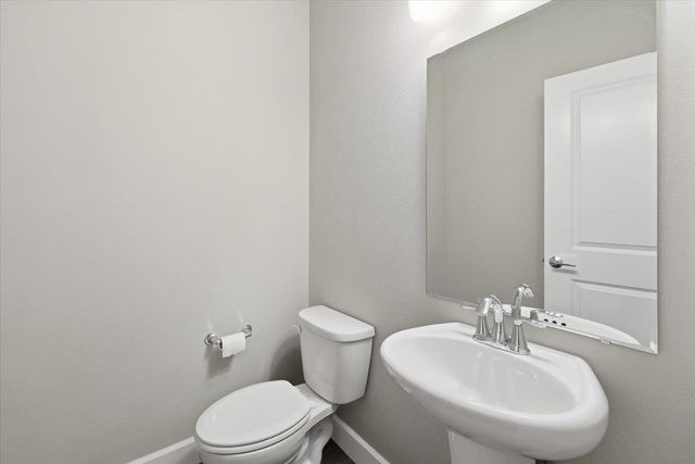 2302 W Summit Pkwy, Spokane, WA 99201