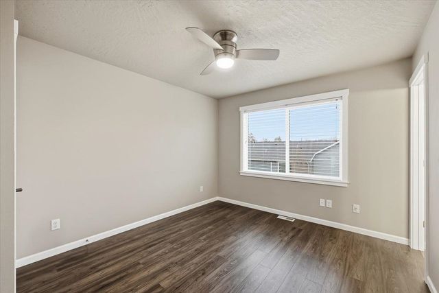 2302 W Summit Pkwy, Spokane, WA 99201