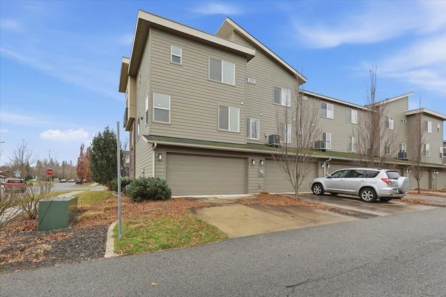 2302 W Summit Pkwy, Spokane, WA 99201